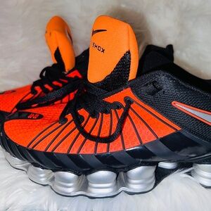 Men’s Nike size 12